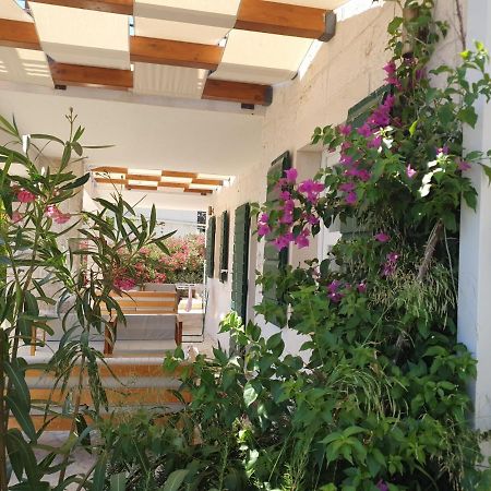 Apartments Lolita Bol Ngoại thất bức ảnh