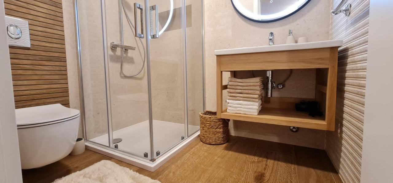 Apartments Lolita Bol Ngoại thất bức ảnh